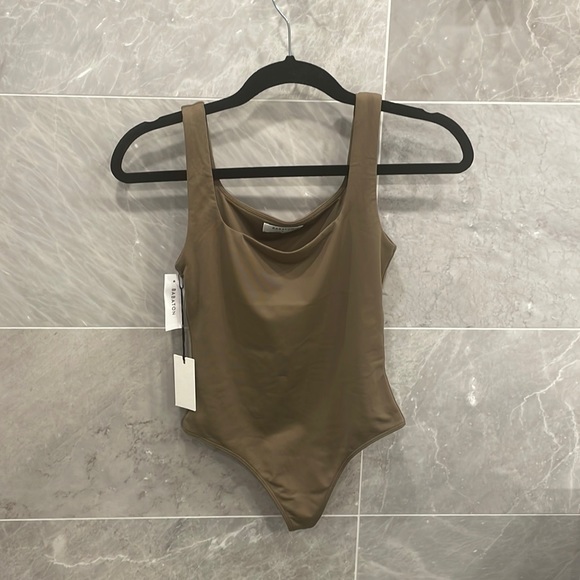Babaton Tops - ARITZIA | Babaton Contour Tank Bodysuit | Rock Moss Green | Small | BWT